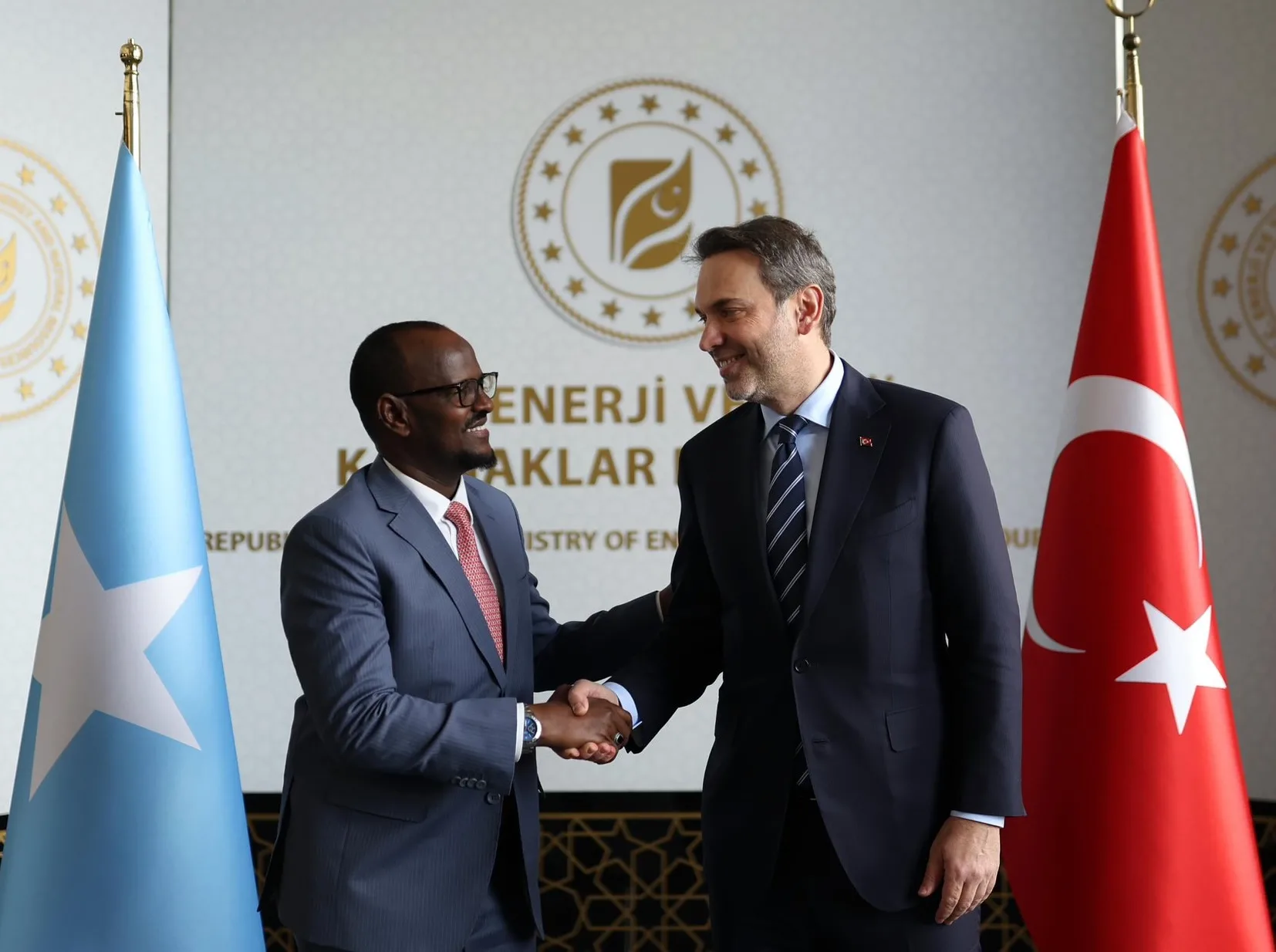 Kadib shidaalka, Soomaaliya oo Turkiga la galeysa heshiis lagu soo saarayo…