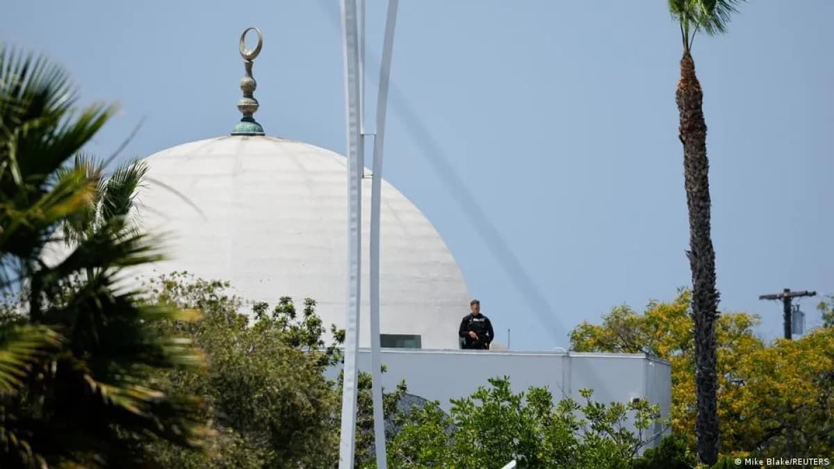 USA: 3 qof ayaa ku dhimatay toogasho ka dhacday masaajidka ugu weyn magaalada San Diego.