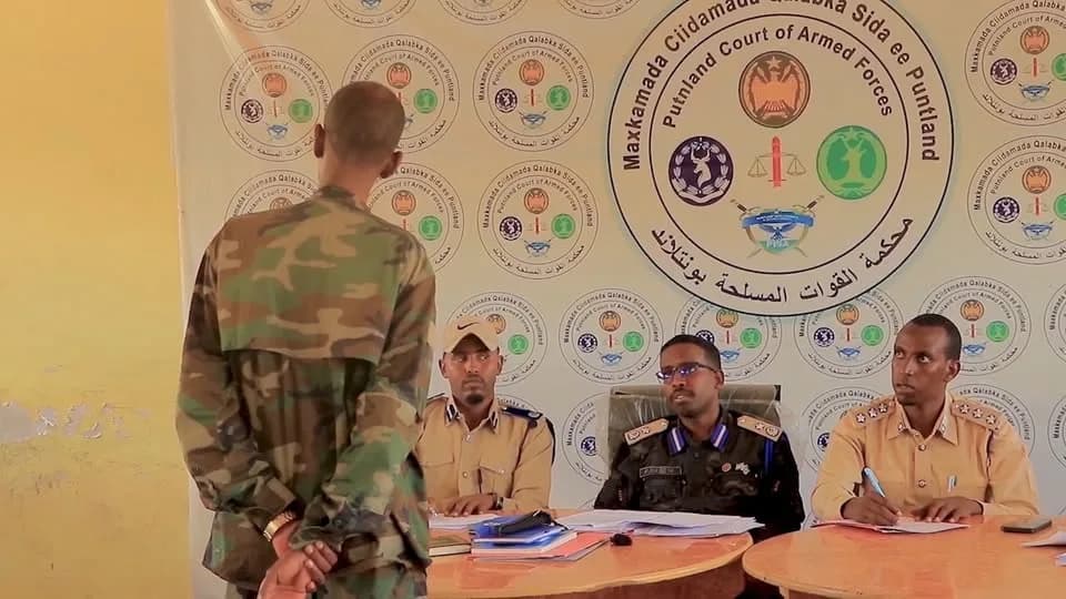 Puntland oo maxkamad keentay sarkaal laaluush qaatay & askari ka diidey.
