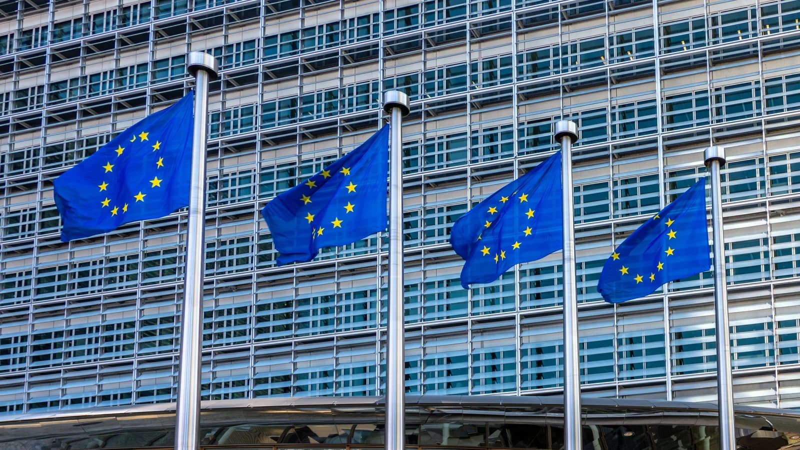 460 European Leaders Urge EU to Take a Strong Stance Against Israel