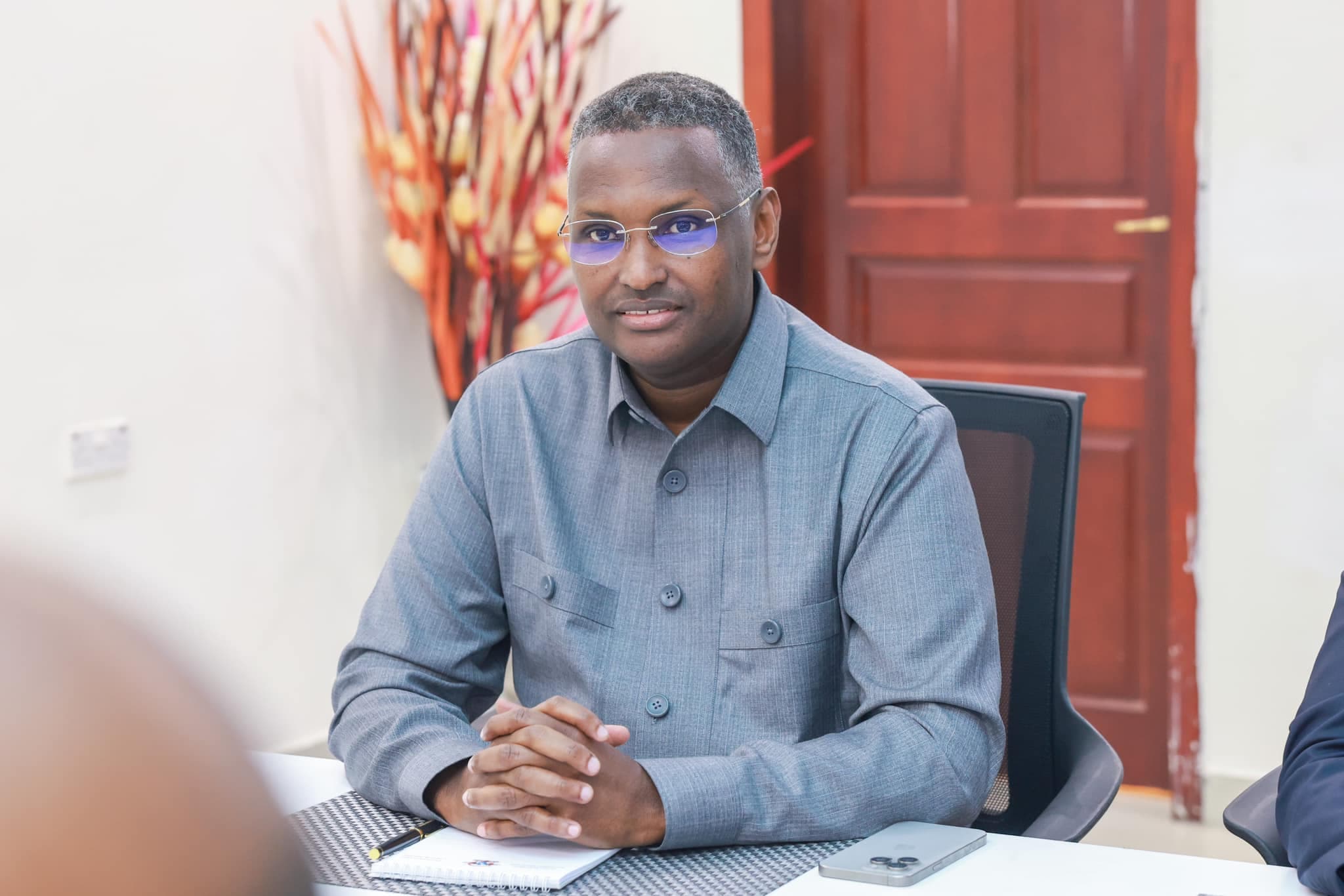 Sawir war oo la xiriira Taliyaha NISA oo kulan amni la qaatay laamaha amniga degmada Gubadley