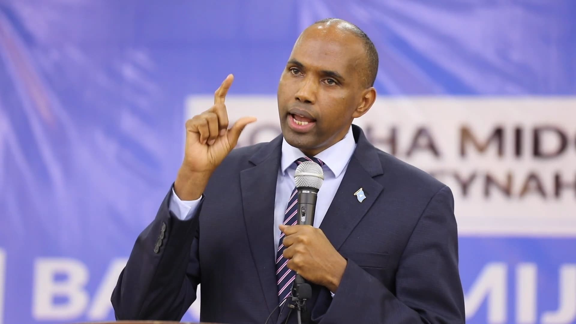 Xasan Cali Kheyre oo Dhaliil u Jeediyay Hay’adaha Ammaanka dalka