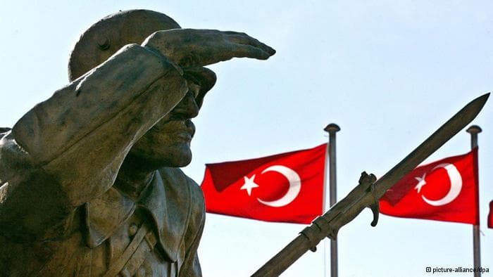 Somalis Demonstrate Outside Turkish Consulate in Canada, Demand Answers Over Military Assistance