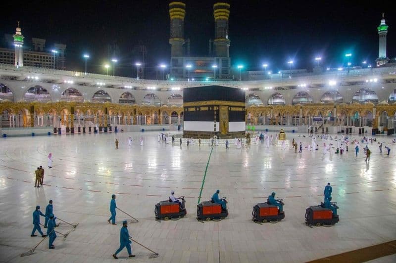 Sawir war oo la xiriira Xujeyda Soomaaliyeed oo ku banaanbaxay Wasiir Roobow kadib markii…