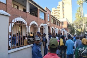 Sawir war oo la xiriira Soomaaliya oo ku baaqday feejignaan maadaama rabshadaha ka dhanka ah muhaajiriinta ay ka