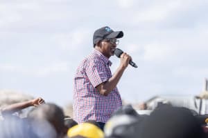Sawir war oo la xiriira Wasiirka caafimaadka Kenya ayaa sheegay in Soomaalida Kenya ay heleen xoriyado cusub oo