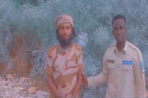 Sawir war oo la xiriira Ciidamada Puntland oo qabtay dagaalyahan ISIS ah oo Yemaniga ah buuraha Bari